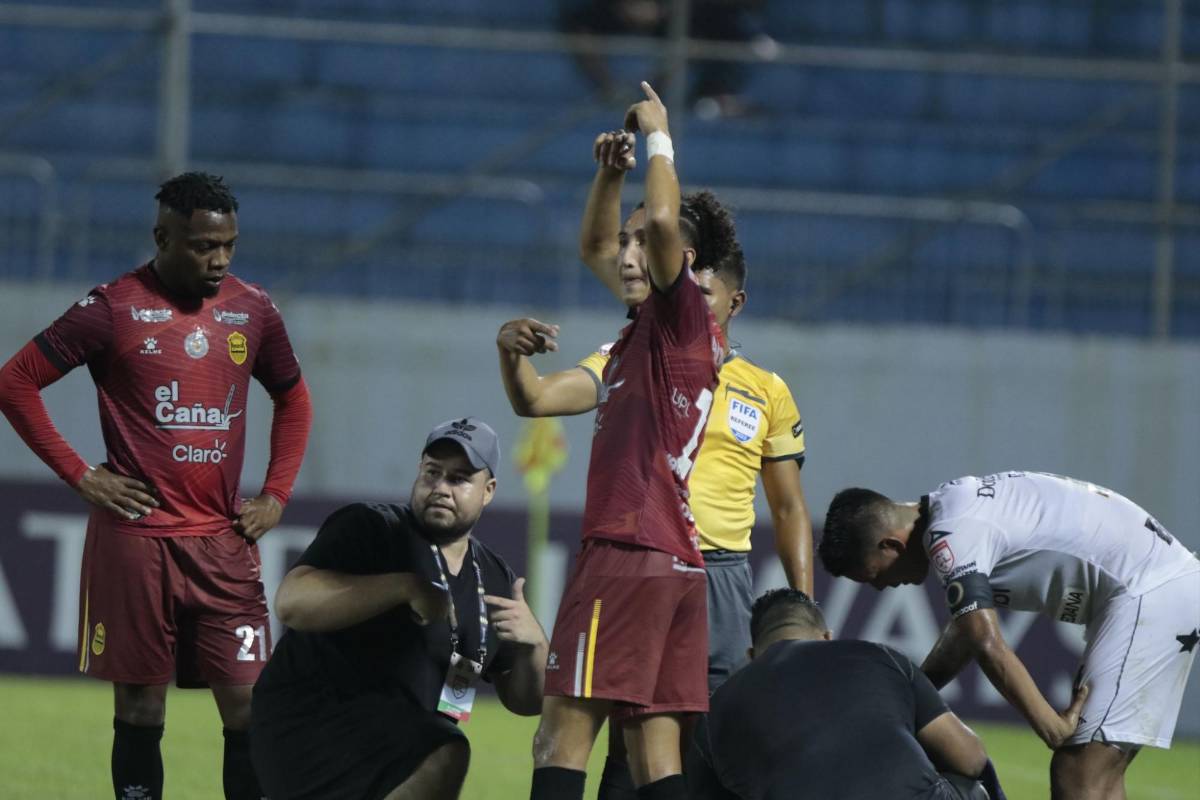 NO SE VIO EN TV: La lesión de “Buba” López, la euforia de Rocca con su gol, el enojo de Medford y la tristeza de los jugadores del Herediano