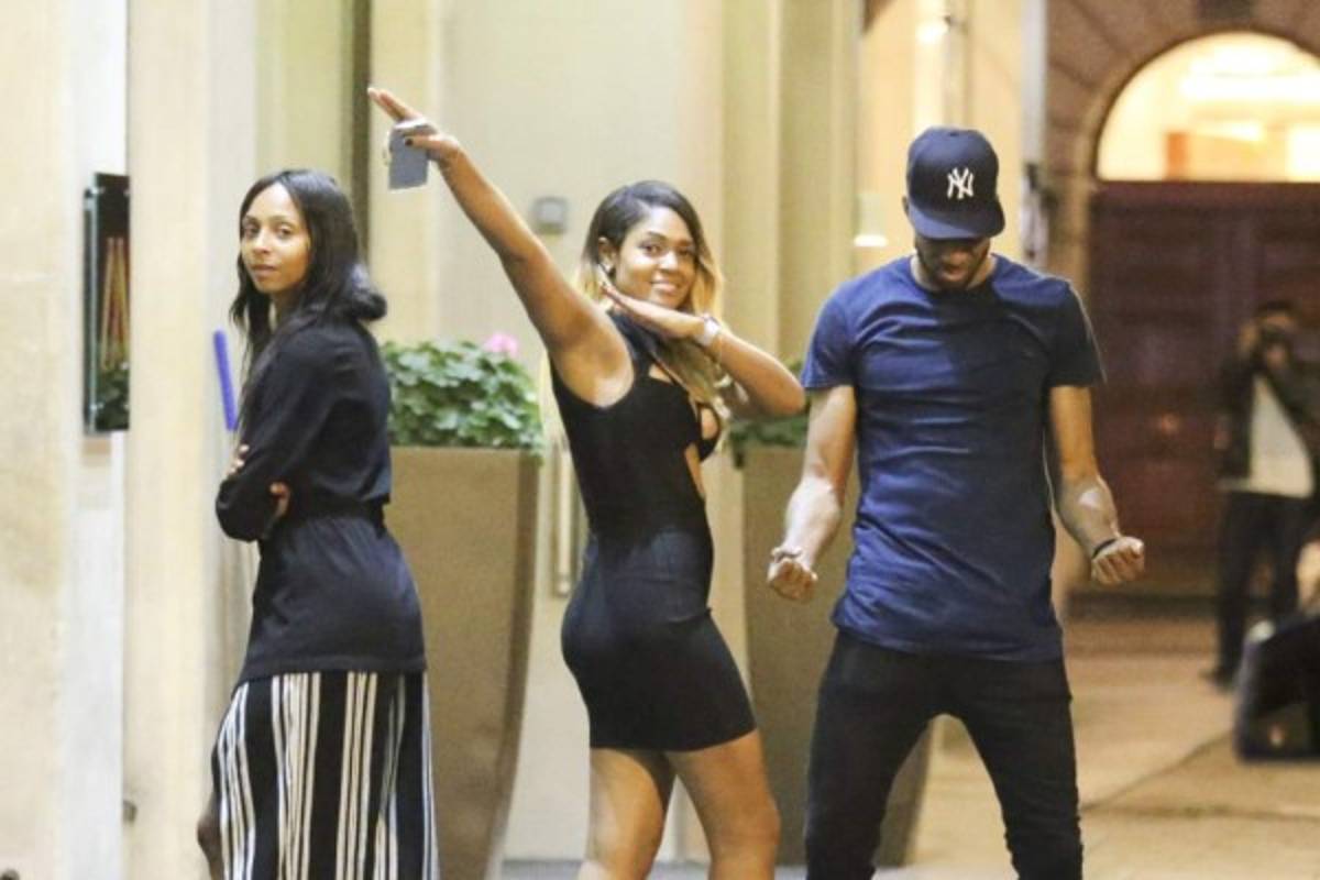 Fotos: Usain Bolt sigue imparable, ahora se llevó diez chicas a su hotel en Londres
