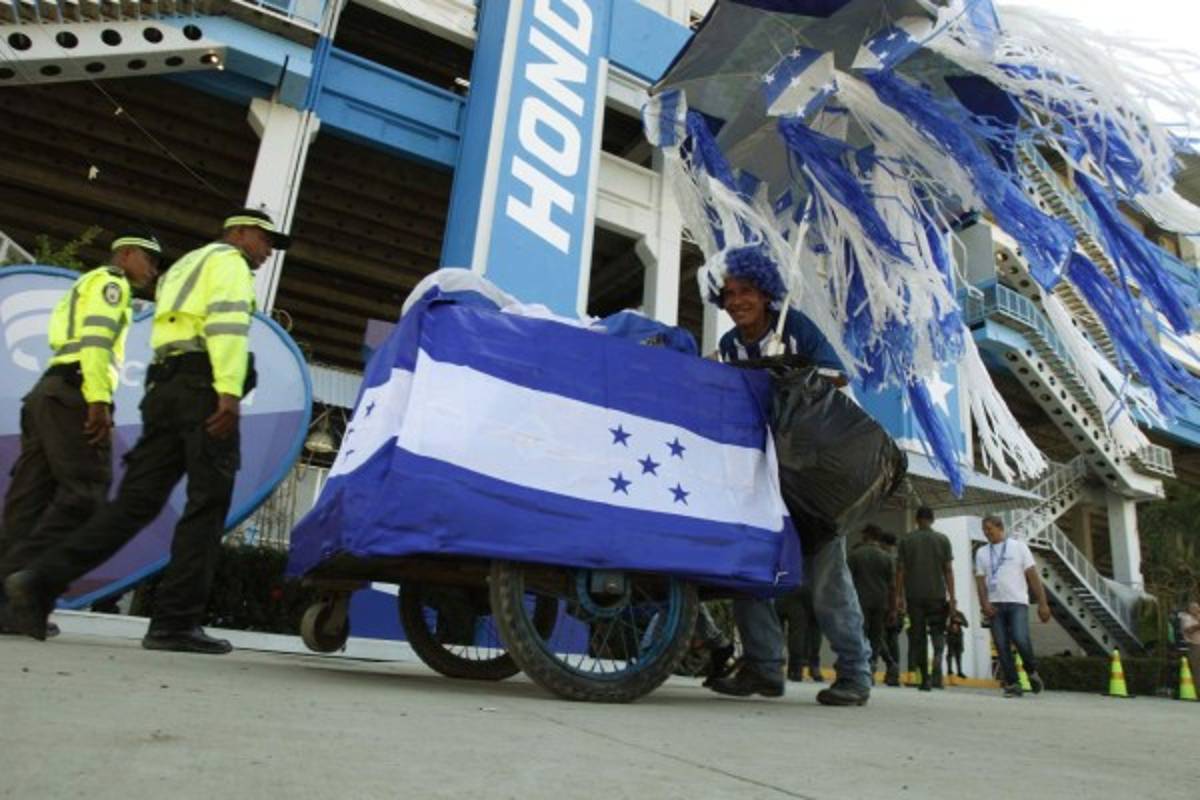¡Honduras-Panamá! Las mejores imágenes del ambiente en el estadio Olímpico