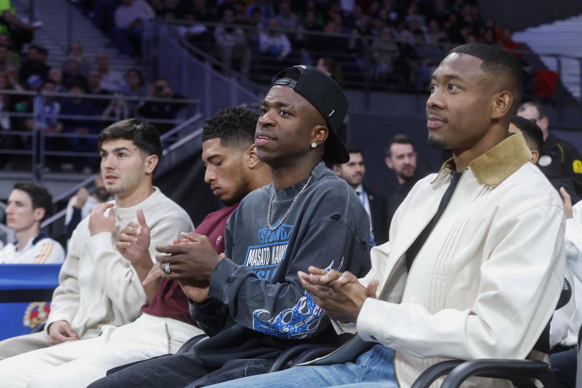 Modric realizó tremendo gesto y Mbappé con cara de pocos amigos: estrellas del Madrid sorprendieron en el clásico del Basketball