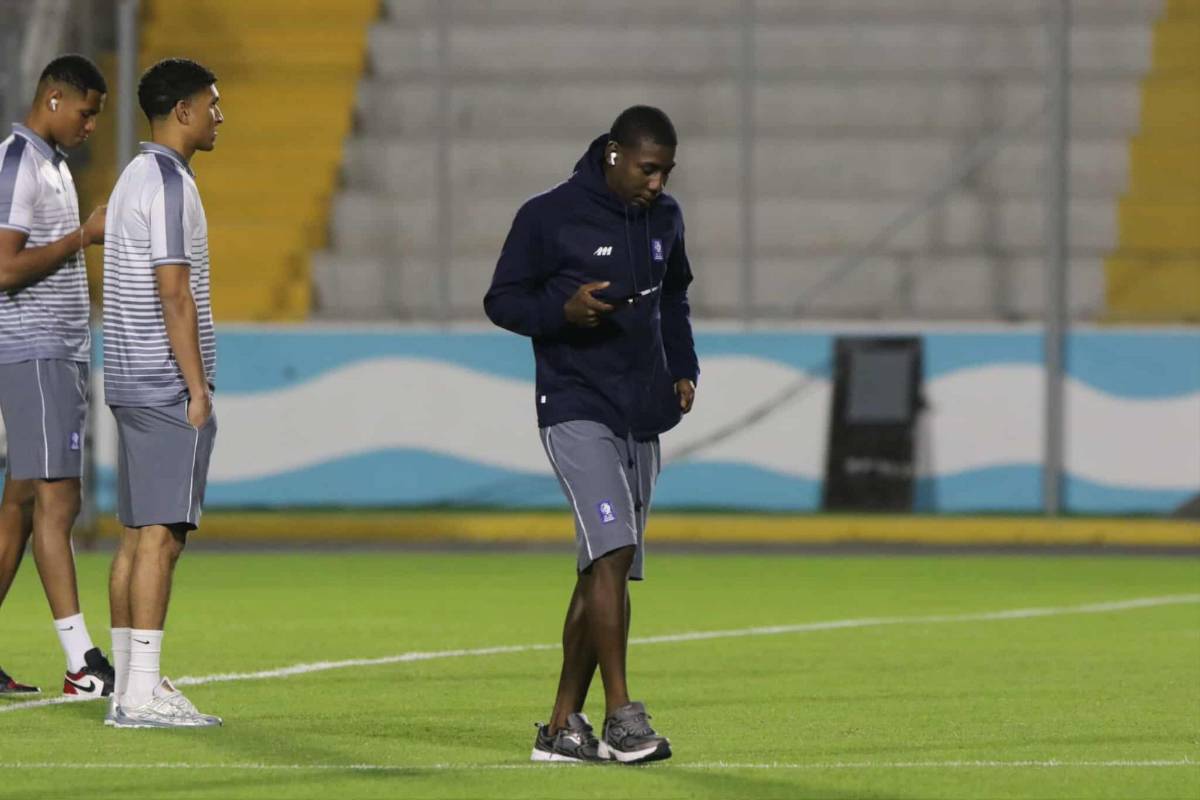 La preciosa chelita sola en el Nacional, las hermosuras motagüenses y las tajaditas son infaltables en la previa del Motagua vs Cartaginés