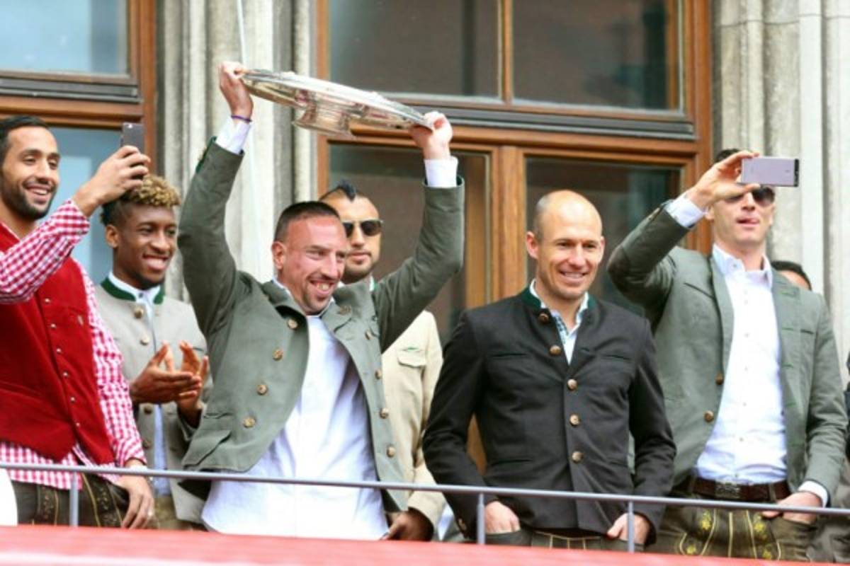 La espectacular celebración del Bayern Munich con su gente en la ciudad