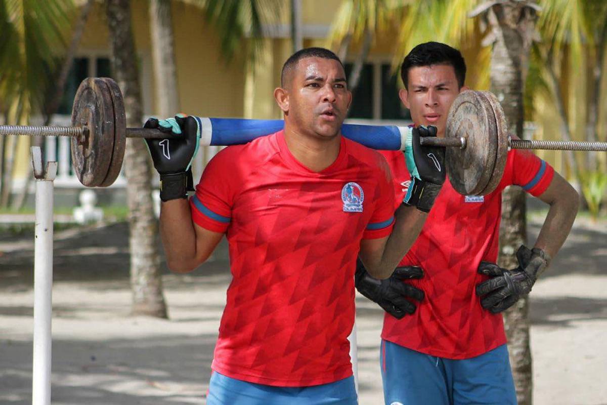 ¿Fue capturado? José Mendoza cuenta la verdad tras problema con la Policía de Estados Unidos en un torneo amateur