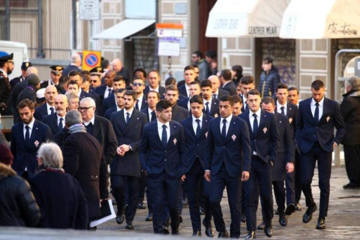 Las tristes imágenes del funeral de Davide Astori