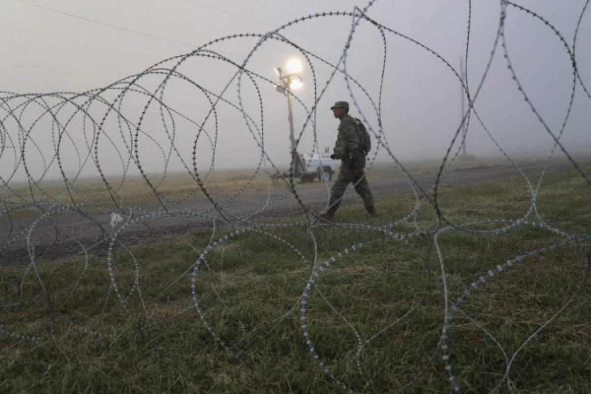 EN FOTOS: Así esperan los militares de EEUU la caravana de migrantes