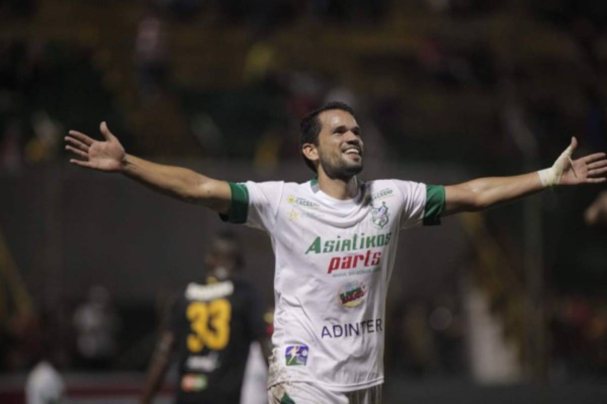 RUMORES Y FICHAJES: Rony Martínez suena en Colombia y Motagua daría batacazo