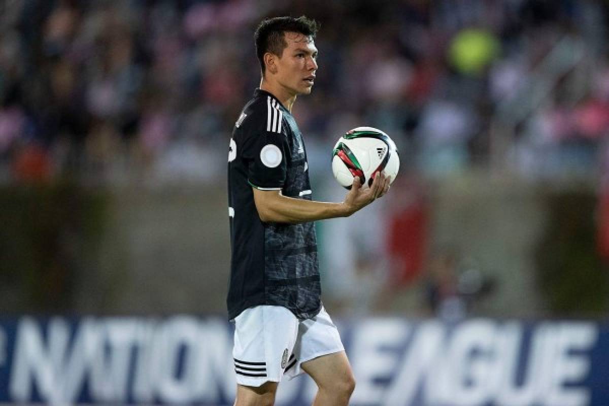 NO SE VIO: Cachetada del árbitro al Chucky Lozano y el gesto de Héctor Herrara en la goleada de México a Bermudas