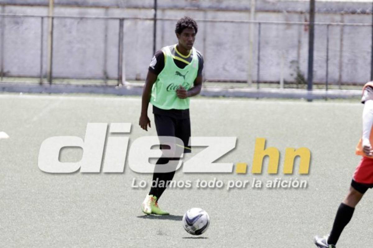 EN FOTOS: Así entrena el hijo de Carlos Pavón en Olimpia