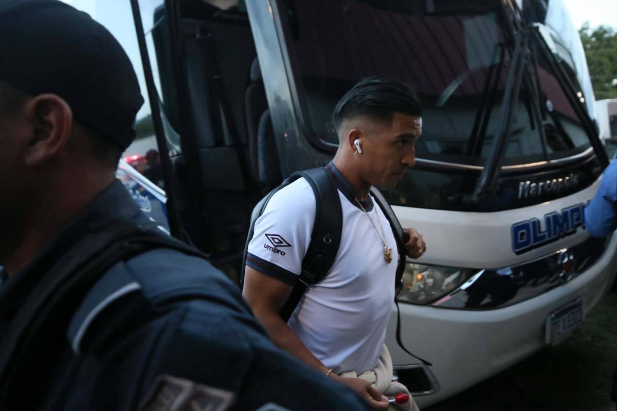 ¿Entró la barra del Olimpia? Infiltrados, Platense llevó bellezas a las gradas y así se quitó la ansiedad Chirinos