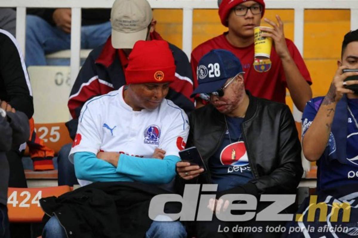 Ambientazo: Largas filas y hasta hinchas tatuados en la final entre Motagua y Olimpia