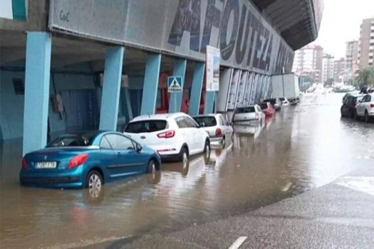 Fotos: Inundado estadio de primera división de España