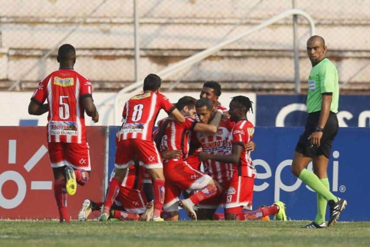 Vida sueña en competir contra los 'grandes' de Honduras con la inyección de capital