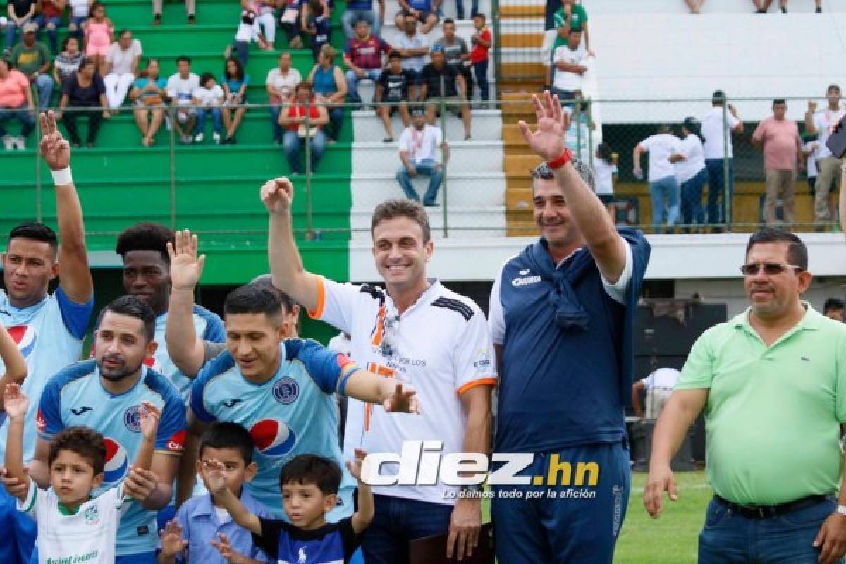 ¡Fiestón en el Puerto! Los gestos de Diego Vázquez y la belleza en el Platense-Motagua