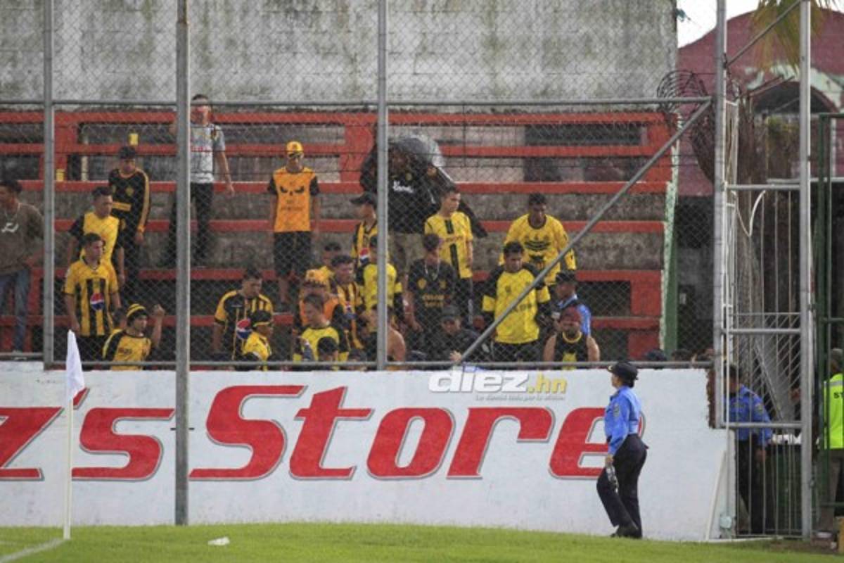 NO VISTE EN TV: Pasillo, pelea de kinesiólgos y el mensaje de Erick Andino