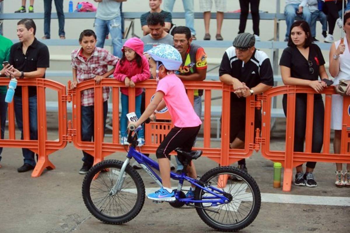 Éxito Vuelta Ciclística Infantil de EL HERALDO