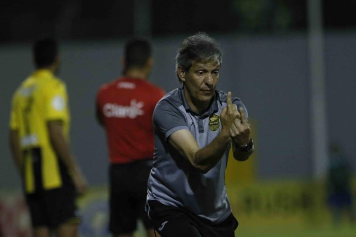 ¡Otro más! Hernán Medford se une a los técnicos sin culminar un proceso en Real España