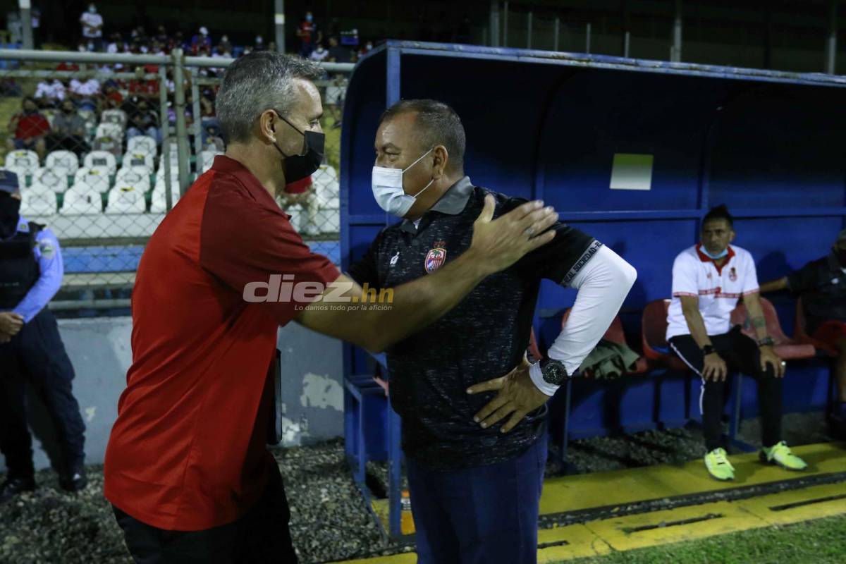 Las imágenes de la Jornada 1: Los reclamos de Diego Vázquez, el saludo de Lavallén y la alegría en La Ceiba