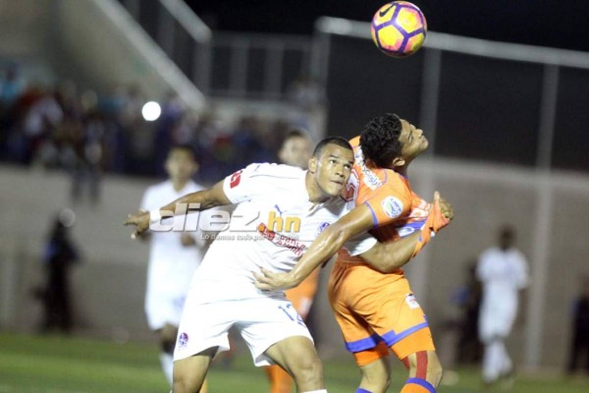 No viste en TV: Chicas lindas, agarrones y el festejo del Platense