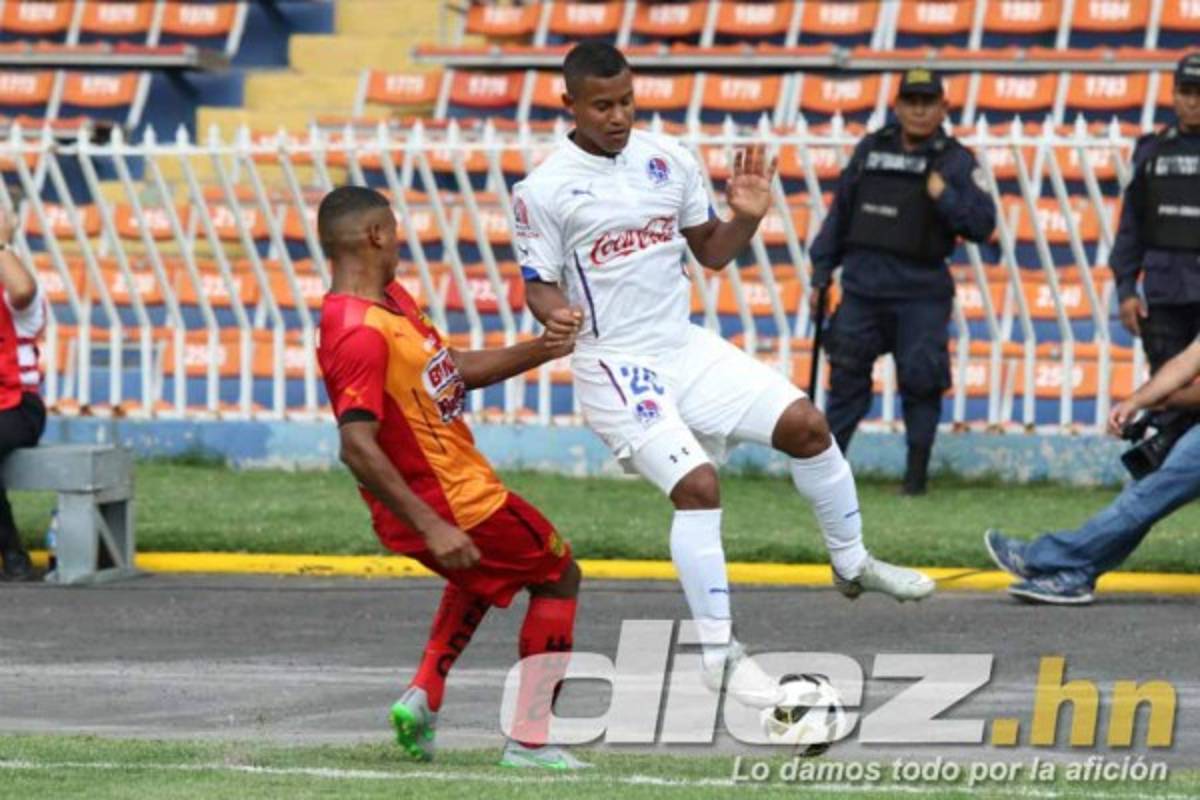 Ante poco público se jugó en Tegucigalpa el clásico moderno entre Olimpia y Real España