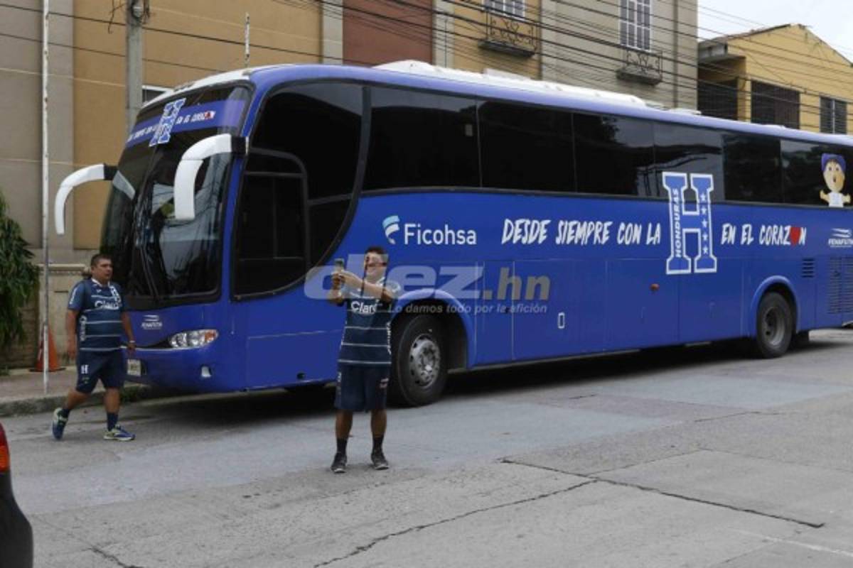 ¡CHULO! Así es el autobús en el que se mueve la Selección de Honduras