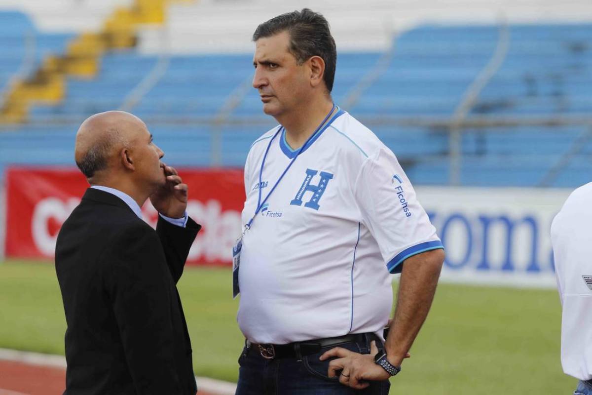 Esta semana no se va a nombrar al nuevo entrenador de Honduras, según Jorge Salomón.