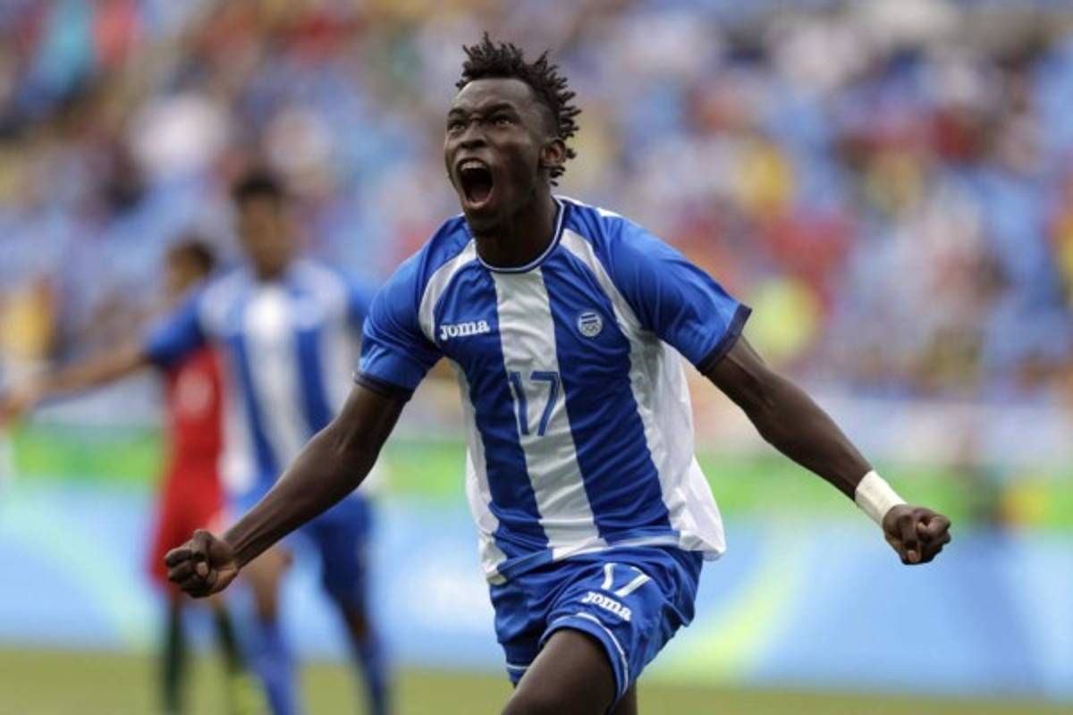 FOTOS: El cambio físico y de apariencia que tuvo Alberth Elis en menos de tres años