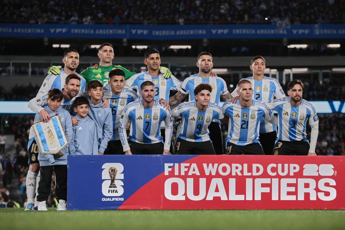 Messi rompió en llanto en su despedida, Antonela no quiso perderse el último baile y los 'regalos' a Leo en Argentina