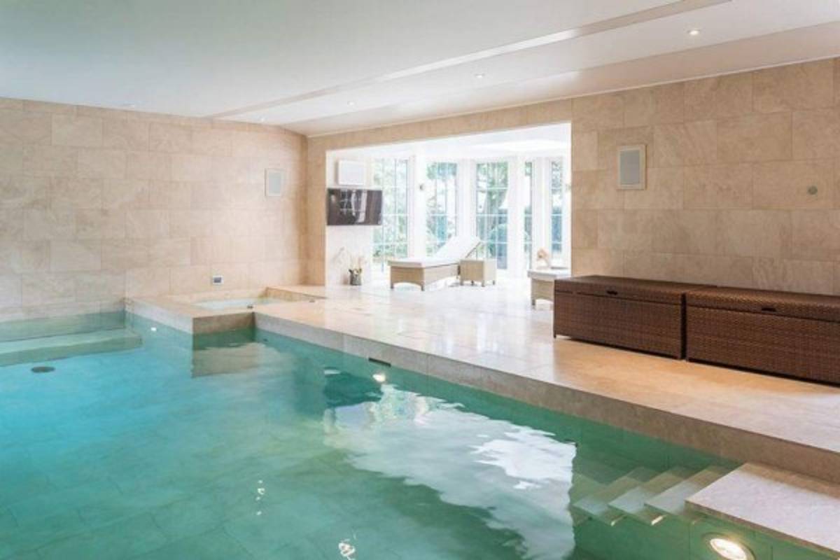 Las cuatro millonarias mansiones que le ofreció el Manchester United a Cristiano Ronaldo