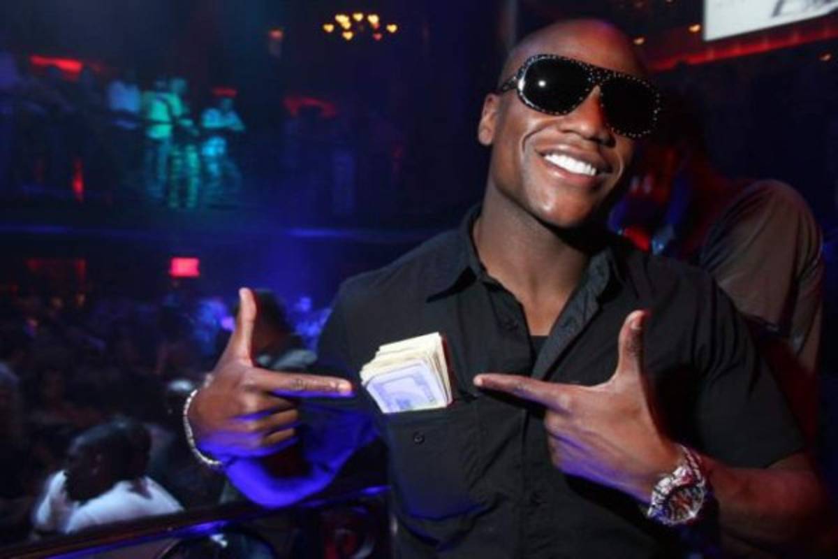 Las 50 locuras y fiestas inolvidables de Floyd Mayweather Jr