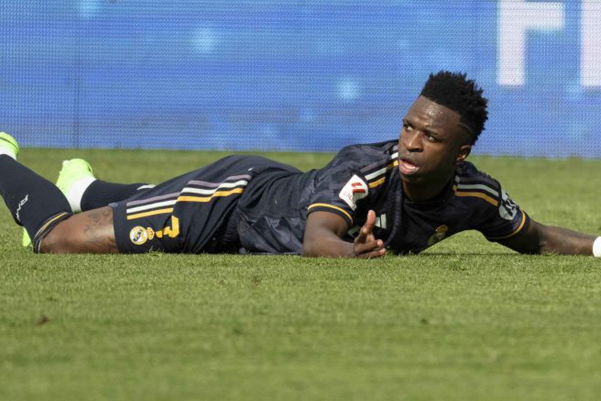 Real Madrid terminó jugando con uno menos y empata contra el Rayo Vallecano: ¡LaLiga sigue viva!