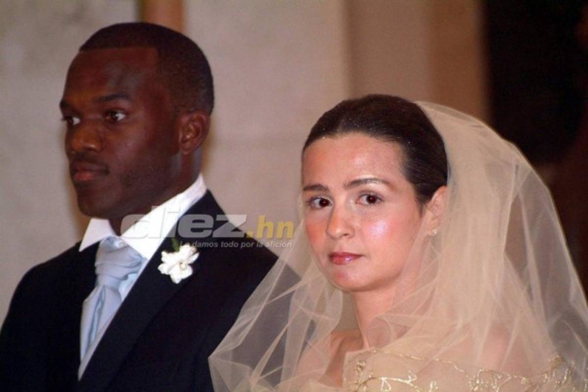 Inéditas fotos de David Suazo en Cerdeña, su segunda ciudad