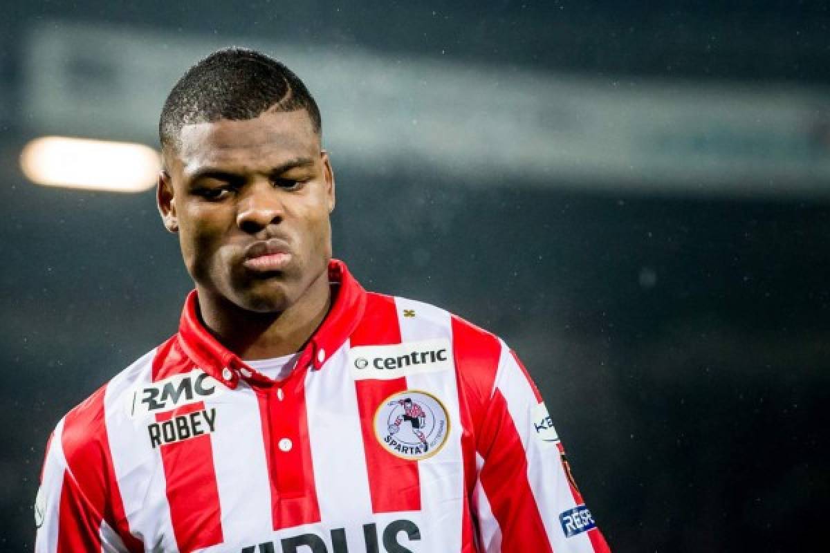 Fichajes: Anuncian nuevo portero del Real Madrid y el Barça define sus cuatro nuevas contrataciones