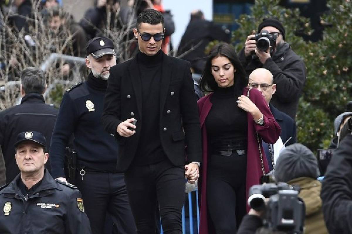 FOTOS: Georgina opacó a Cristiano Ronaldo en audiencia en los juzgados