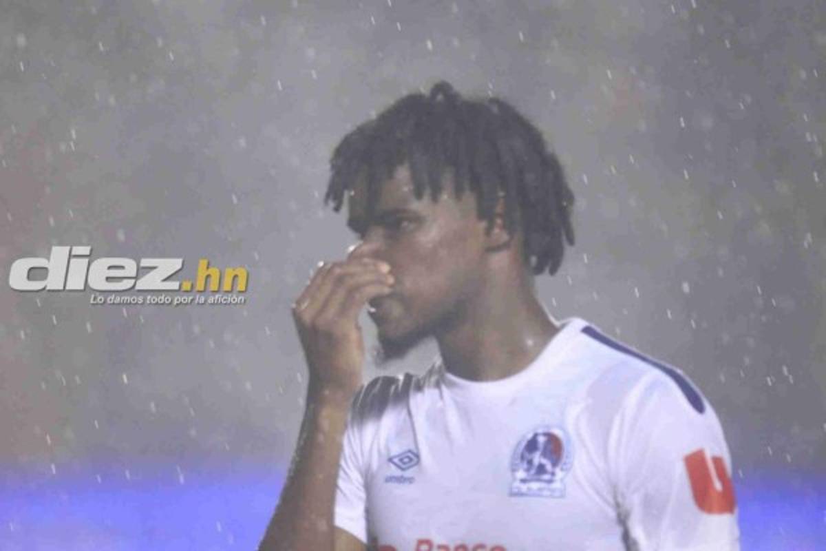 La tristeza de los jugadores del Olimpia tras perder la final ante Motagua