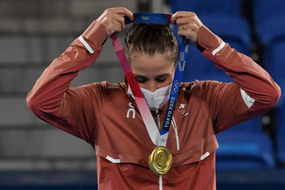 Fotos: Así es la hermosa tenista suiza, Belinda Bencic, quien se bañó de oro en Tokio 2021