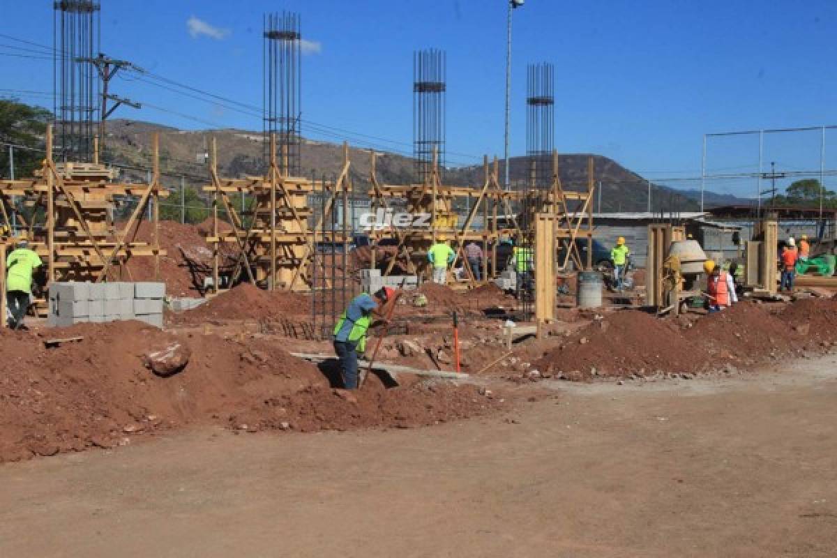 Fotos: Fenafuth supervisa el avance de las obras en el mini estadio del Birichiche