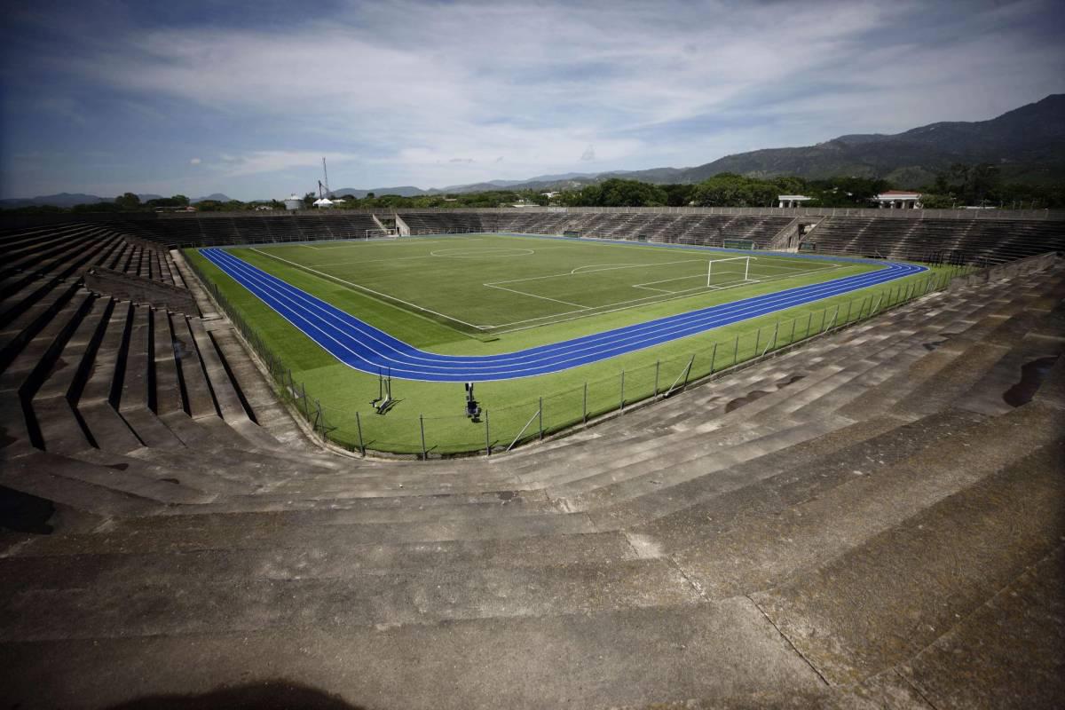 Fue un auténtico potrero, es el tercer estadio con mayor capacidad en Honduras y tendrá su anhelado debut en la primera división