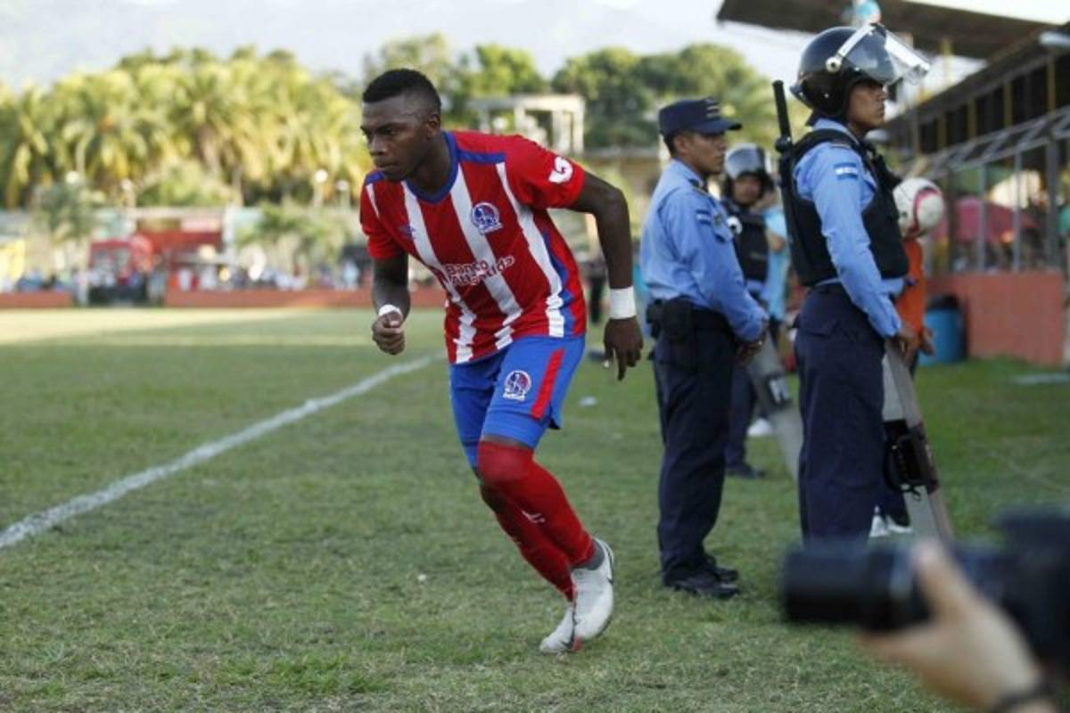Los jugadores que saldrían de Olimpia tras los fichajes de Arboleda, Chirinos y Pinto