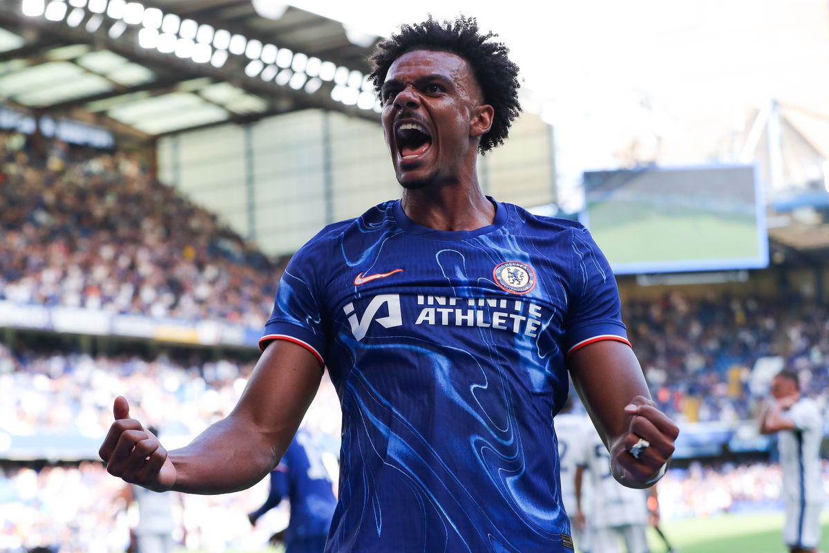 Mercado de fichajes: una figura se ofreció al Barcelona y el gran sacrificado; bomba de Salah y el City anuncia otro refuerzo