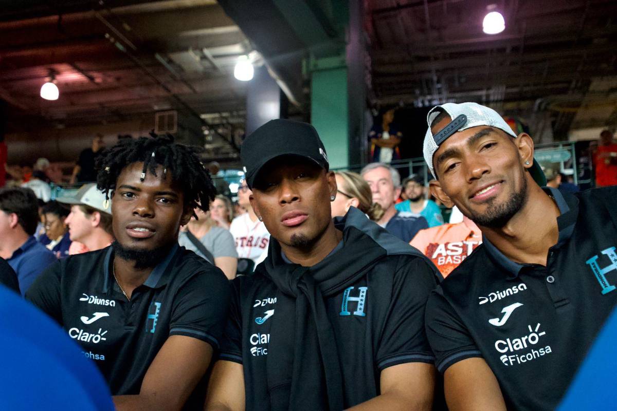 Así disfrutaron los jugadores de la Selección de Honduras junto a Mauricio Dubón en el Minute Maid Park; hubo regalo especial