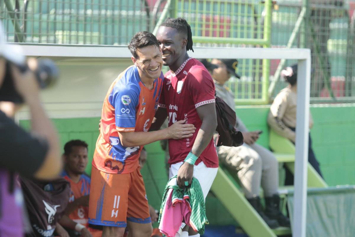 Argentina sigue cautivando, homenaje a exjugador y el motivo del mensaje de Isaac Castillo
