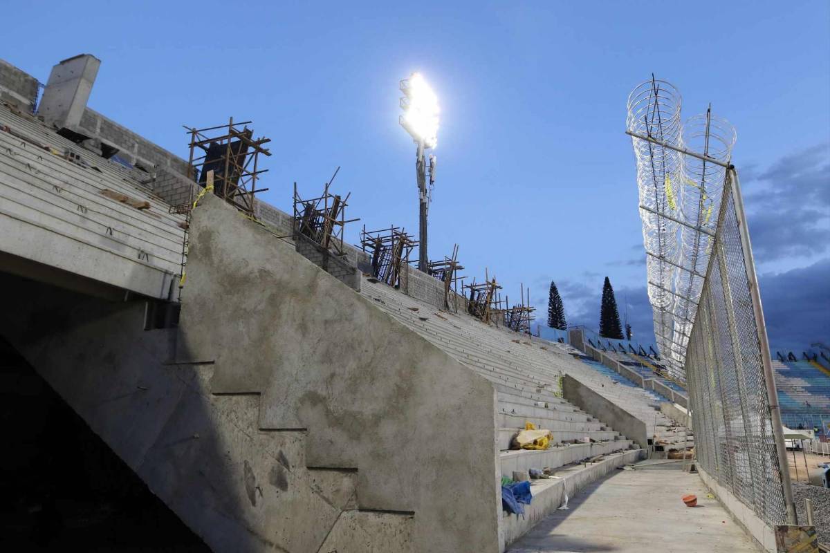 ¡Hay fecha de entrega! Así avanza la etapa final de las graderías del estadio Nacional de Tegucigalpa