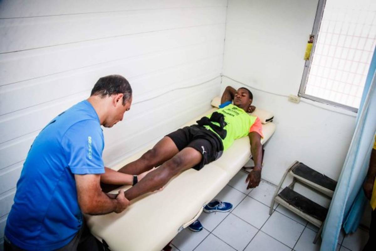 Así fue el primer día de trabajo del venezolano Cásseres