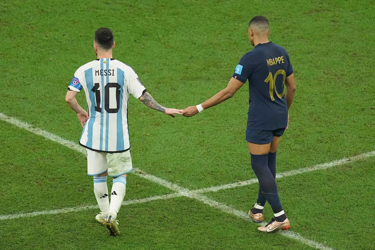Messi y Mbappé se enfrentaron en el Mundial de Qatar-2022 que conquistó Argentina.