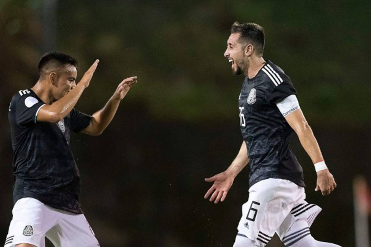 NO SE VIO: Cachetada del árbitro al Chucky Lozano y el gesto de Héctor Herrara en la goleada de México a Bermudas