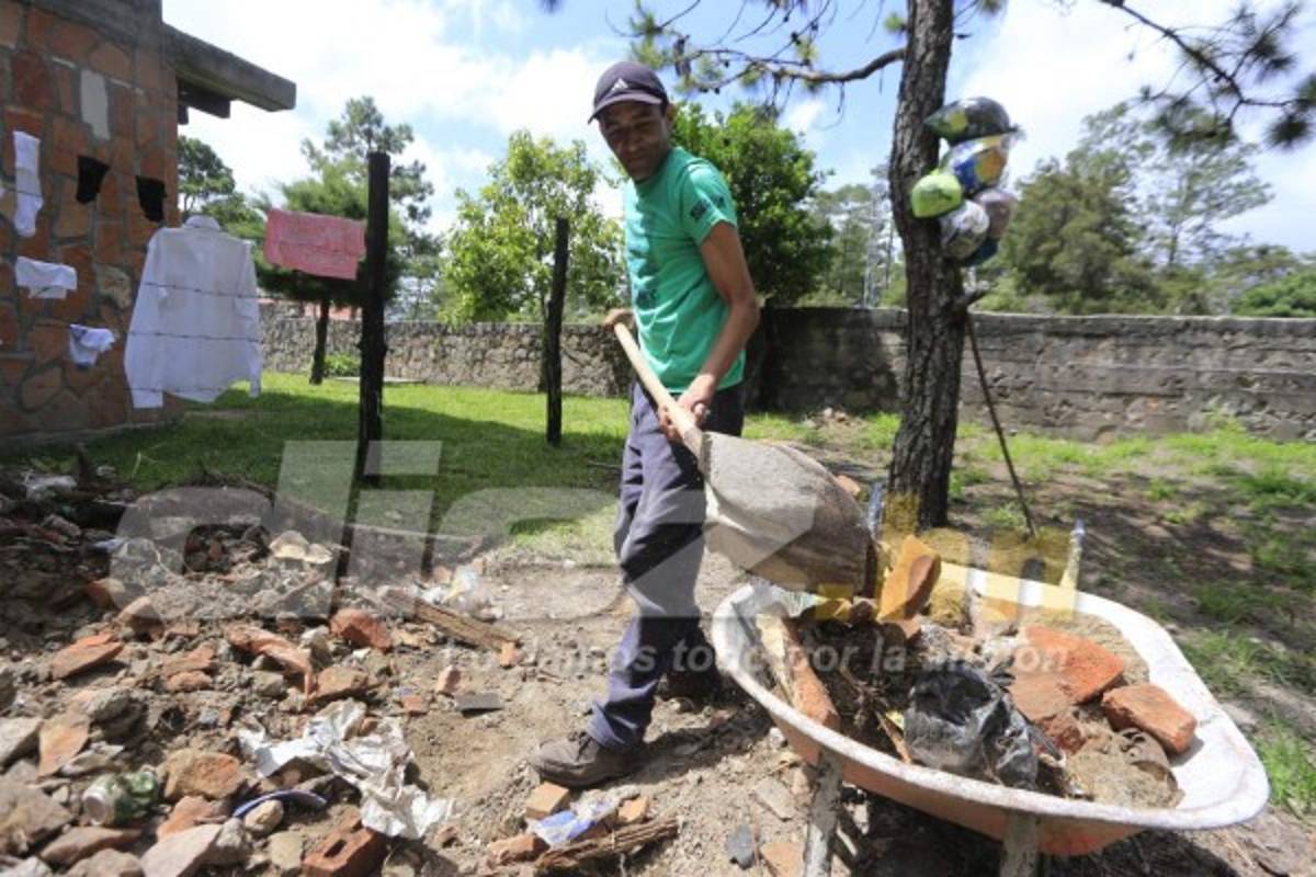 FOTOS: Óscar Lagos, un futbolista golpeado duramente por las drogas