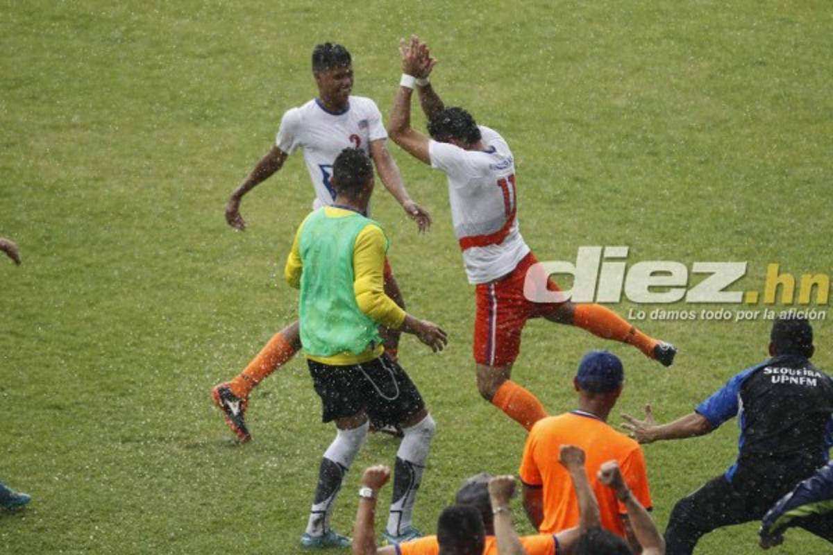 ¡JÚBILO Y LLANTO! Las imágenes que no se vieron por TV de final de ascenso