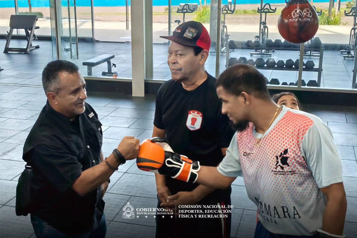 CONDEPOR fortalece lazos con Panamá mediante intercambio de boxeo