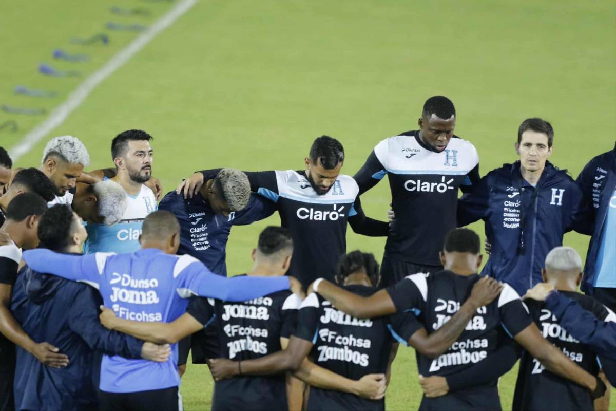 El problema que tuvo Honduras en el Morazán, periodistas la pasaron mal y los que entrenaron aparte previo al duelo ante Costa Rica