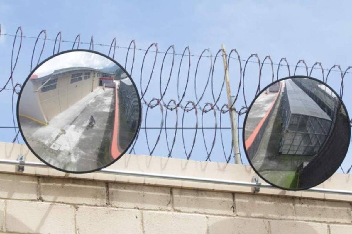 INFORME ESPECIAL: Así es la vida dentro de la nueva prisión de Honduras: El Pozo 3